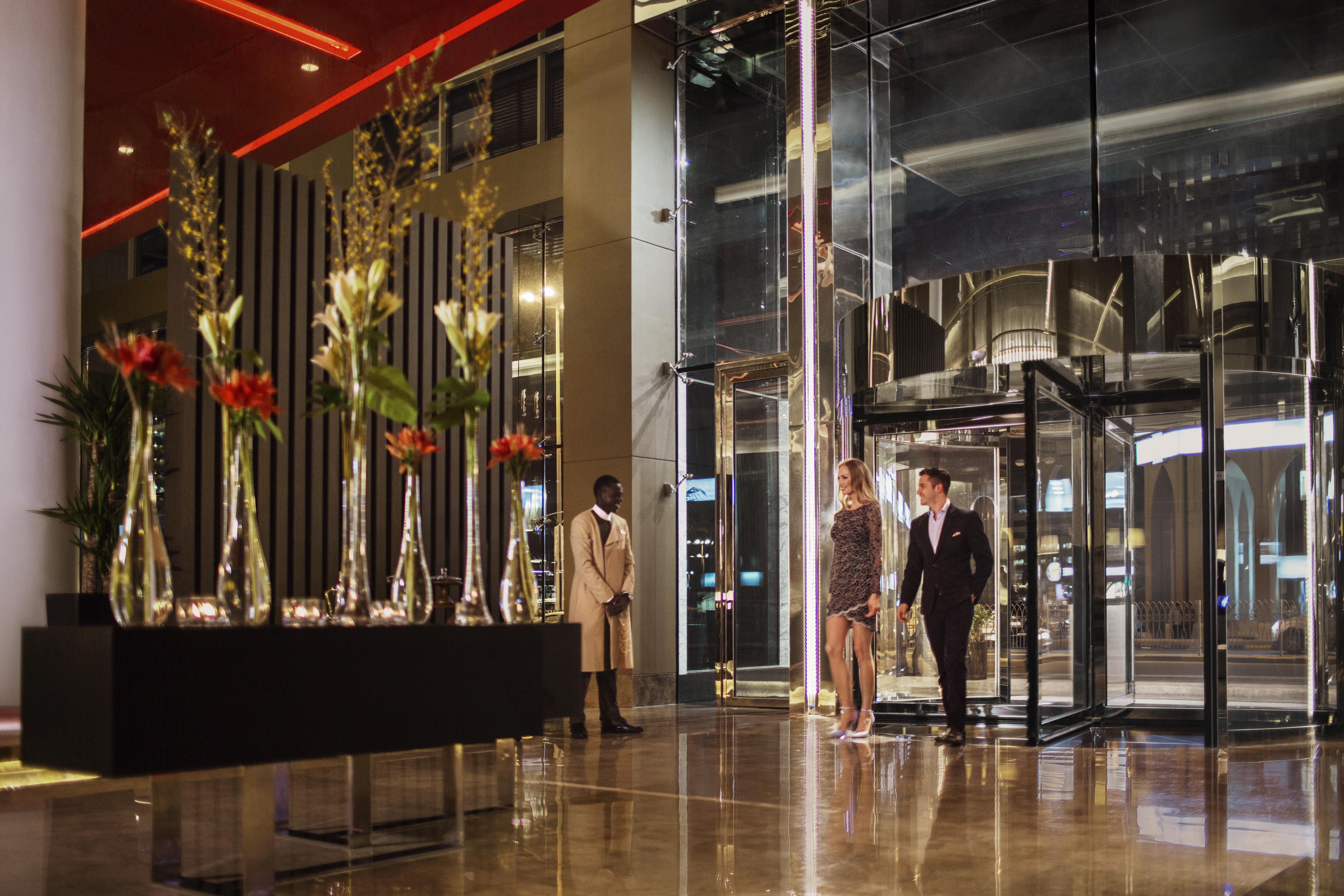 Downtown Rotana Hotel Manama Exterior foto Lobby