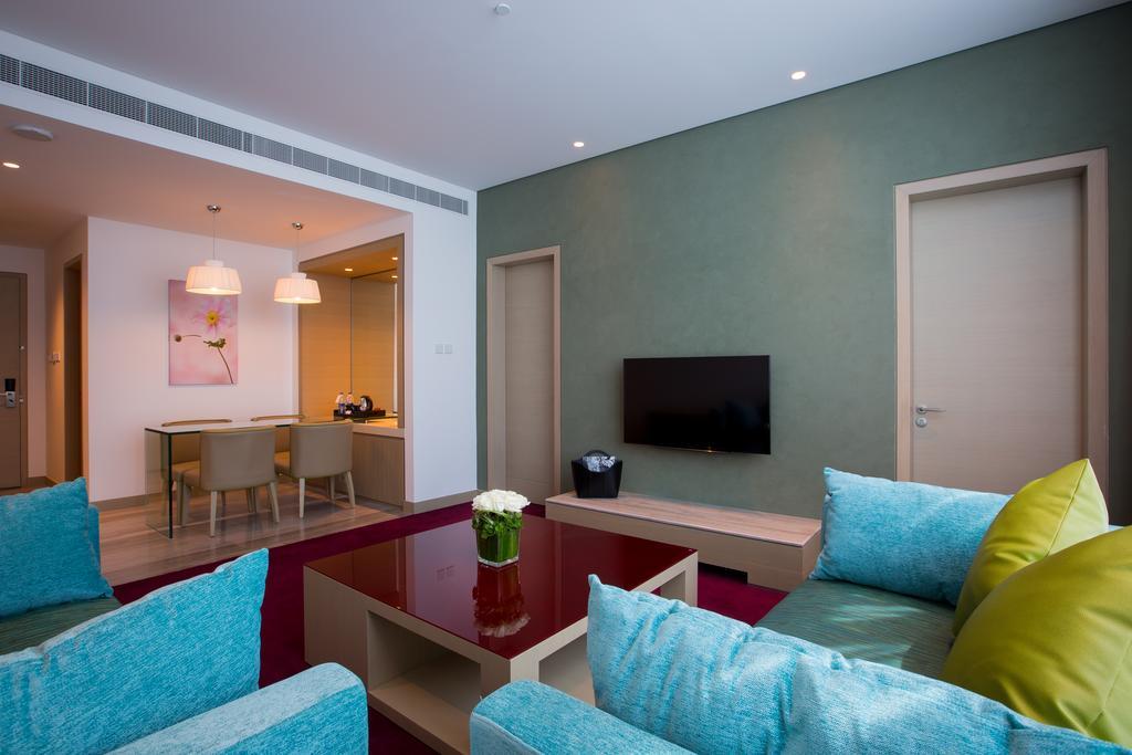 Downtown Rotana Hotel Manama Exterior foto Living room